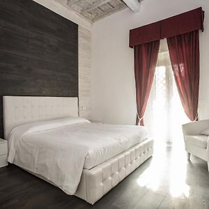 Kamer met een King Size Bed